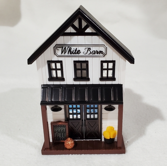 Bath and Body Works Fall Wallflower Plug In's - Picture 9 of 10